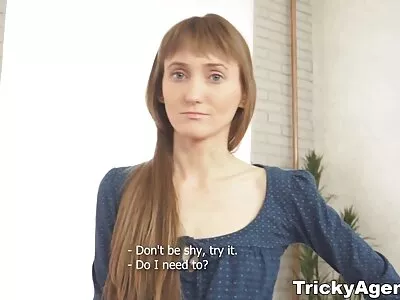 Geweldig korte sex films lesbisch trio met eersteklas tienerpornosterren