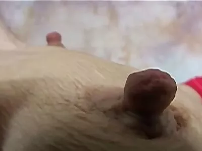 Atletische man introduceert witte lul in zwart gratis sexfilm beffen poesje van krullend meisje