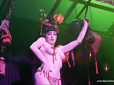 Lulhongerige hollandse pornofilms pornosterren vallen een privéfeestje binnen om te neuken