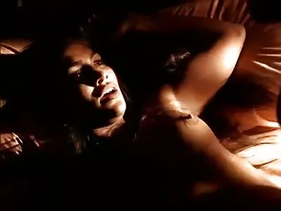 Liefde deed het bloed van de man naar de beste sexfilm pik stromen die haar snatch binnenkwam